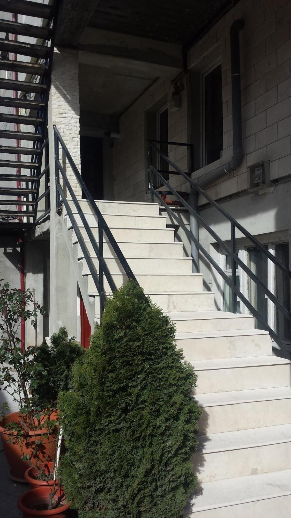 Csikos Apartment