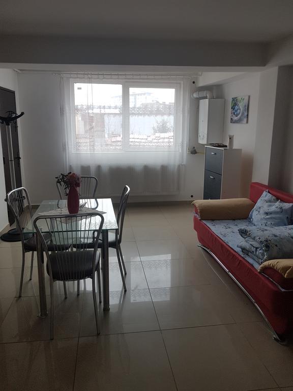 Csikos Apartment