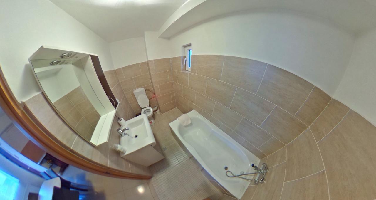 Apartment Csikos *
